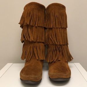 Suede fringe boot